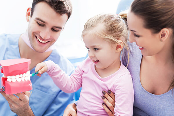 Atenci&oacute;n odontol&oacute;gica cercana y personalizada